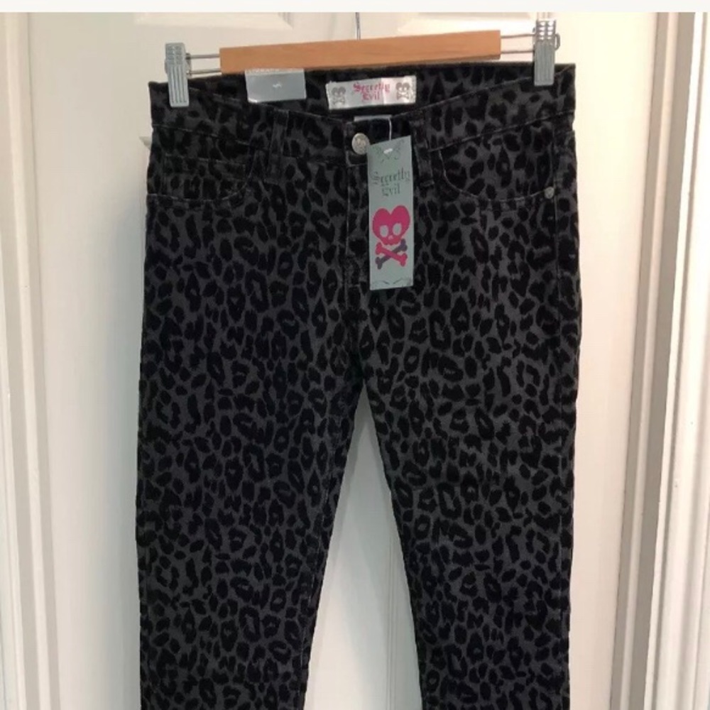 Black/Grey Cheetah Print Textured Skinny Jeans